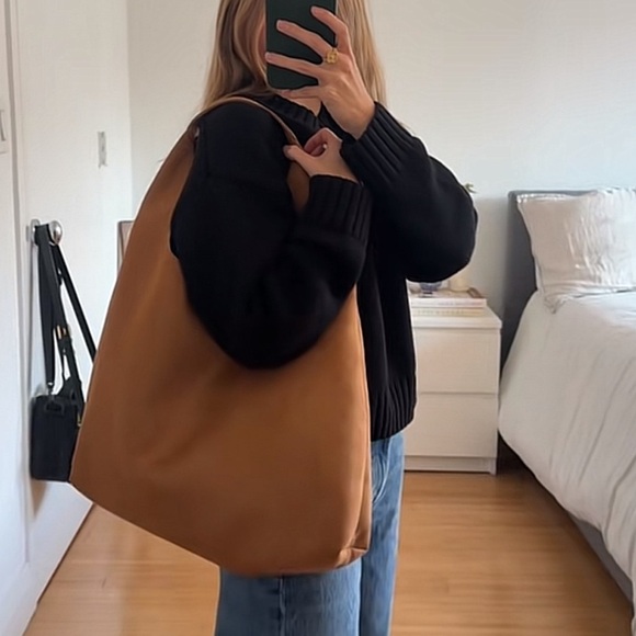 GAP Vegan Suede Slouchy Tote - Holiday Brown - Picture 2 of 2